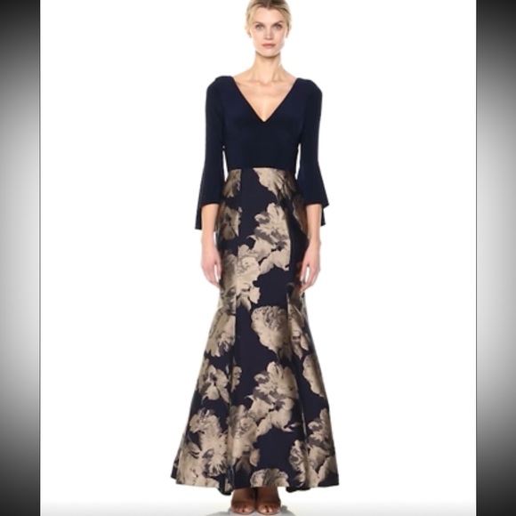 Xscape Dresses & Skirts - ❌SOLD❌Xscape Women's Deep-v Long Sleeve Dress- Navy & Gold Floral Mermaid Skirt
